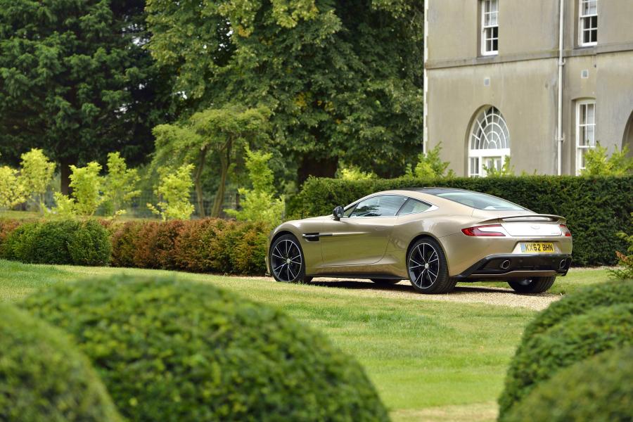  Aston Martin Vanquish 2012 года  (WW) (фото 109 из 167)